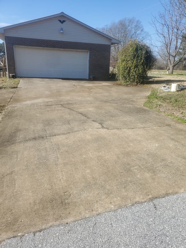 Another driveway cleaning in gaffney sc