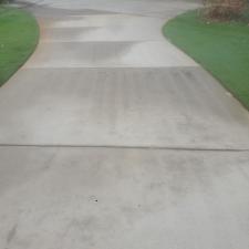 Driveway Cleaning in Simpsonville, SC 1