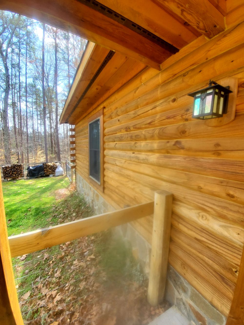 soft-washing-a-log-cabin-in-gaffney-sc